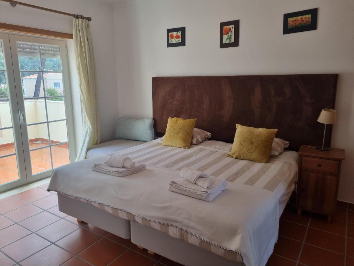 Praia D'El Rey - Townhouse Dom Duarte Amoreira  Bagian luar foto